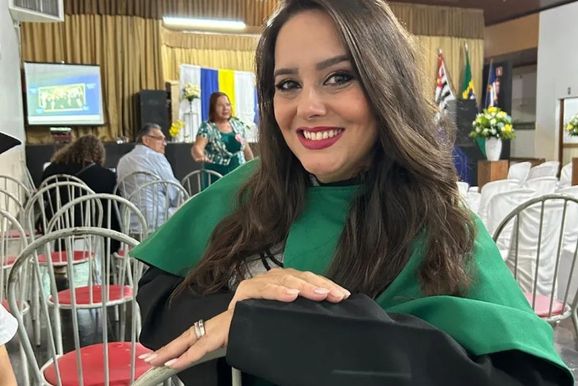 Mulher morta em t&aacute;xi em Itapira era corretora de im&oacute;veis de &Aacute;guas de Lind&oacute;ia 