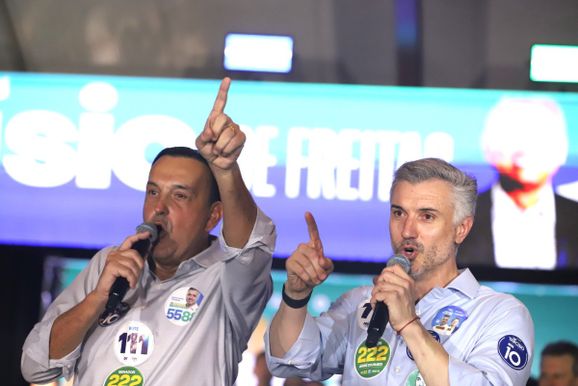 Vinicius Marchese re&uacute;ne mais de 2 mil pessoas em encontro pol&iacute;tico com Fel&iacute;cio e Derrite