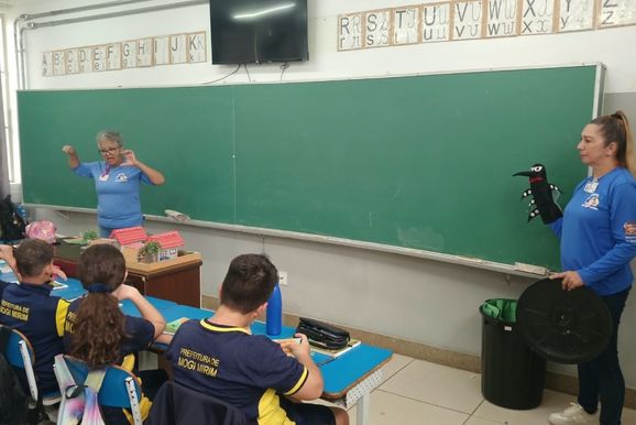Palestra ensina crian&ccedil;as a combater o mosquito da dengue