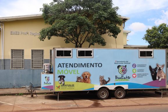 Unidade m&oacute;vel oferece atendimento veterin&aacute;rio gratuito no Santa Cruz, em Mogi Mirim