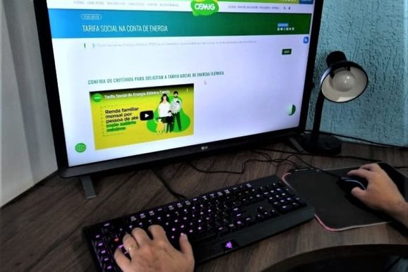 Conta de luz: veja o que fazer para n&atilde;o perder os descontos da Tarifa Social da Cemig