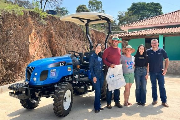 Cr&eacute;dito rural viabiliza aquisi&ccedil;&atilde;o do primeiro trator para agricultor familiar