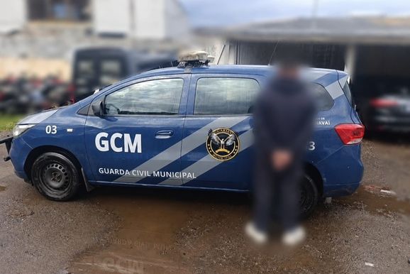 Mulher denuncia agress&atilde;o do c&ocirc;njuge e homem &eacute; levado &agrave; delegacia com por&ccedil;&atilde;o de maconha