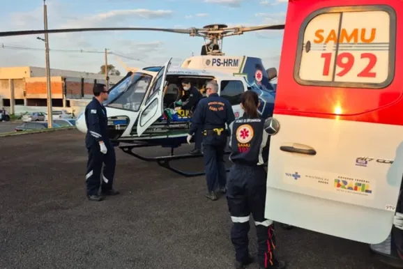 Crian&ccedil;a sofre queimaduras com &aacute;gua quente e &eacute; levada de helic&oacute;ptero a Maring&aacute;