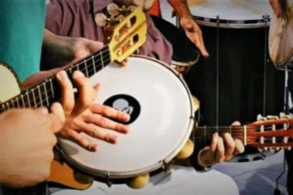 Pagode, sertanejo e Thiaguinho movimentam a agenda deste s&aacute;bado na regi&atilde;o