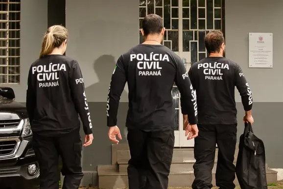 Pol&iacute;cia Civil prende mulher suspeita de agredir enteado de 8 anos em Cruzeiro do Sul