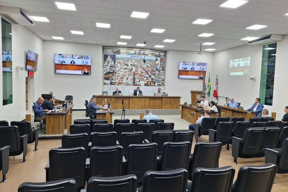 C&acirc;mara Municipal votar&aacute; dez projetos de lei em sess&atilde;o nesta segunda-feira