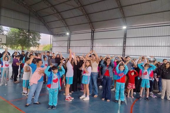 Emef Casa da Amizade promove o tradicional Dia da Fam&iacute;lia na Escola