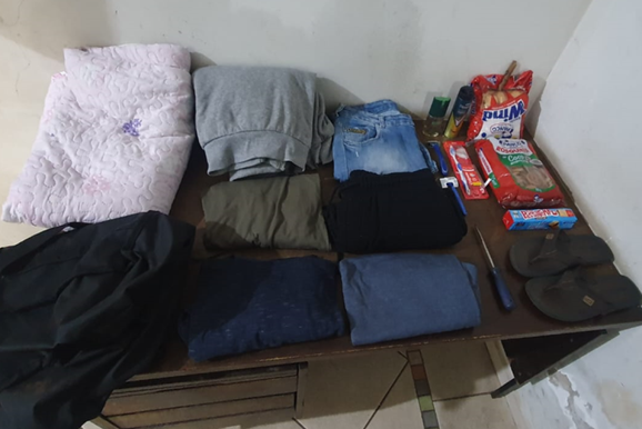 Pol&iacute;cia localiza objetos furtados em mochila e identifica homem em Buritama