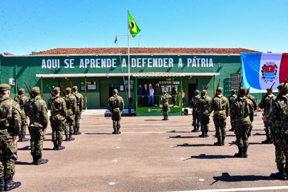 Tiro de Guerra de Pen&aacute;polis recebe men&ccedil;&atilde;o de Excel&ecirc;ncia em vistoria do Ex&eacute;rcito