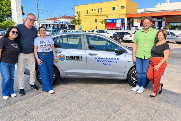 Vila da Inf&acirc;ncia recebe ve&iacute;culo zero quil&ocirc;metro comprado com emendas
