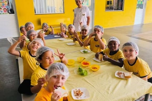 No Kids 5, alunos aprendem a preparar o pr&oacute;prio lanche natural