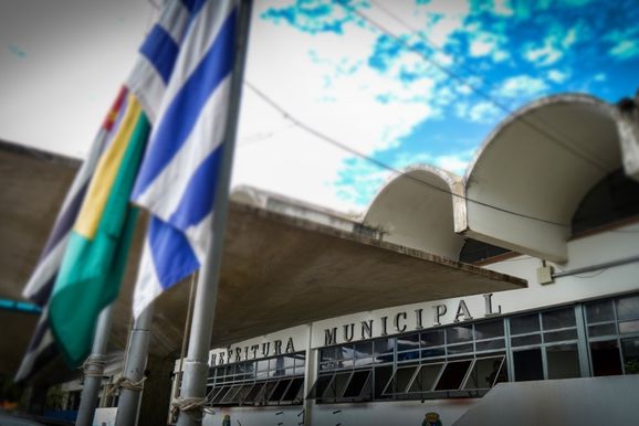 Prefeitura de Ara&ccedil;atuba apura conduta de servidor com menor aprendiz
