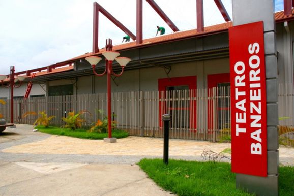 Cerim&ocirc;nia em Porto Velho homenageia personalidades e apresenta novos selos tur&iacute;sticos