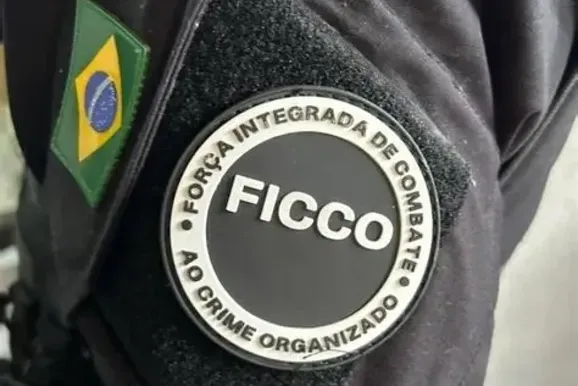 Opera&ccedil;&atilde;o Compressor prende tr&ecirc;s suspeitos de integrar esquema de tr&aacute;fico