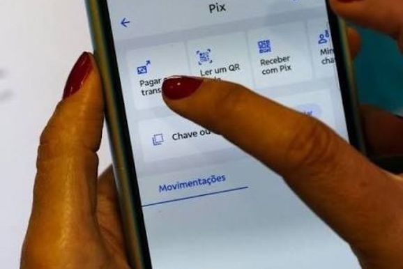 Bancos fecham na segunda (7); veja como ficam PIX, boletos e pagamentos