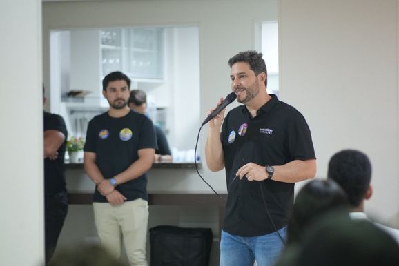 Maur&iacute;cio Carvalho re&uacute;ne fam&iacute;lias em Porto Velho e defende pol&iacute;tica feita olho no olho