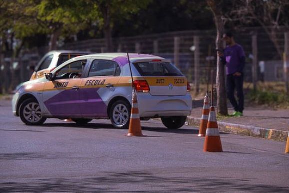 A partir de 20/6 ser&aacute; exigido exame toxicol&oacute;gico para CNH nas categorias A, B e AB