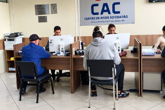 Veja a oferta de 2.599 vagas de emprego em PA para todos os n&iacute;veis de escolaridade