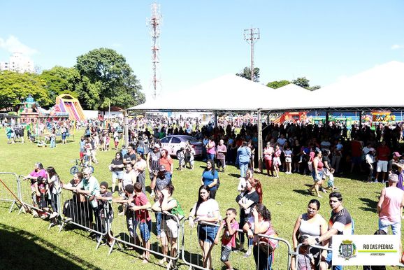 Festa das Crian&ccedil;as re&uacute;ne mais de 6.700 pessoas em Rio das Pedras