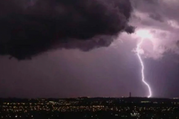 INMET alerta para tempestade com risco de granizo em Santa Helena e regi&atilde;o neste s&aacute;bado 