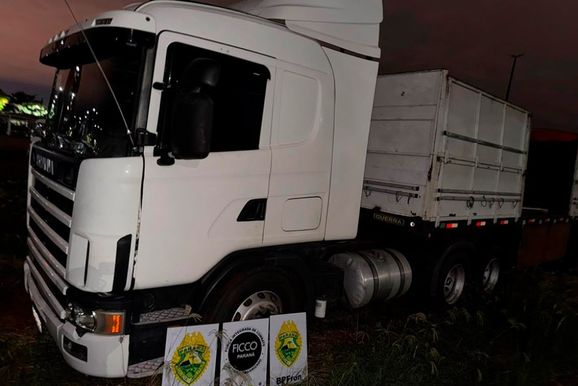 A&ccedil;&atilde;o integrada apreende mais de 4,2 toneladas de drogas durante abordagem na regi&atilde;o
