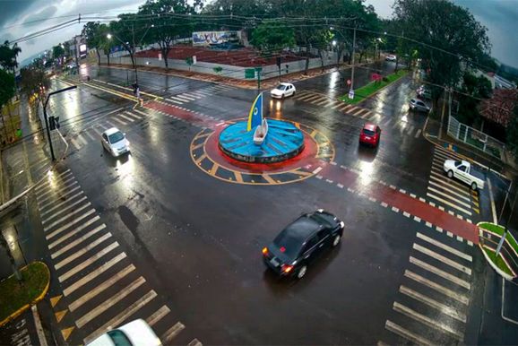 Chuva e descargas el&eacute;tricas deixam Santa Helena em alerta nesta segunda (31)