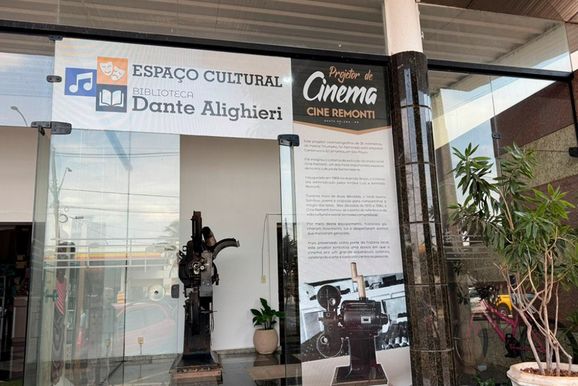 Santa Helena abre circuito de exposi&ccedil;&otilde;es com obras de artistas do munic&iacute;pio
