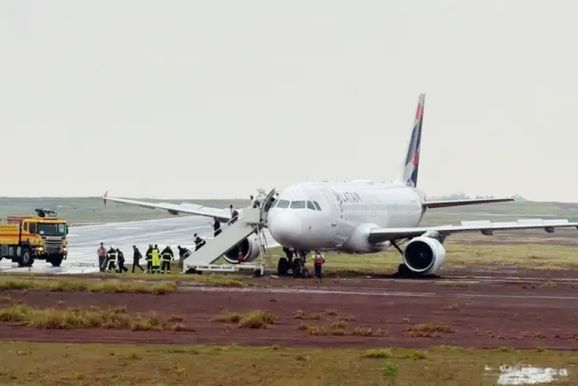 Azul restringe opera&ccedil;&otilde;es em Cascavel ap&oacute;s incidente com Airbus da Latam