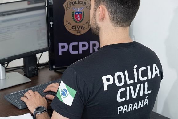 Ex-apresentador &eacute; indiciado por crimes sexuais e extors&atilde;o na regi&atilde;o