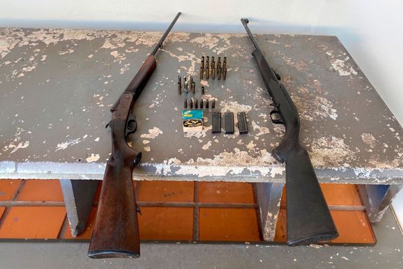 Pol&iacute;cia Civil apreende duas armas e prende homem durante investiga&ccedil;&atilde;o em Santa Helena