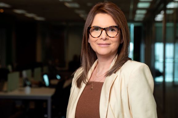 Sicredi e Visa ampliam servi&ccedil;o de concierge com atendimento via WhatsApp