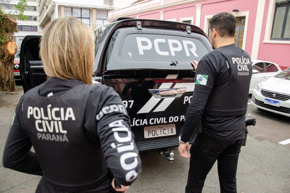 Adolescente de 13 anos &eacute; apreendido por suspeita de agredir estudantes