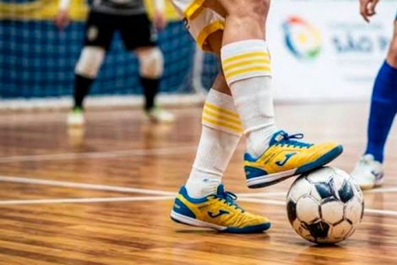 Distritais de futsal ter&atilde;o nove partidas nesta sexta-feira (30)