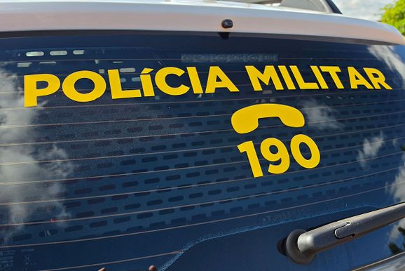 Mulher relata agress&otilde;es e amea&ccedil;a com faca contra filho durante viol&ecirc;ncia dom&eacute;stica
