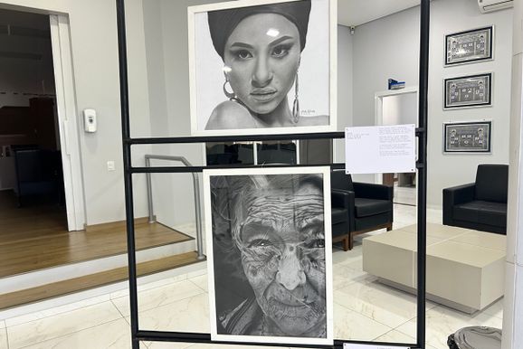 Santa Helena recebe exposi&ccedil;&atilde;o do artista haitiano Joseph L&eacute;onald