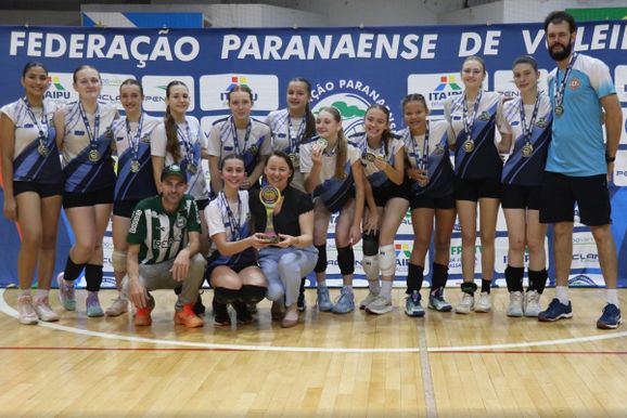 V&ocirc;lei feminino de Pato Bragado conquista t&iacute;tulo regional Oeste Sub-16