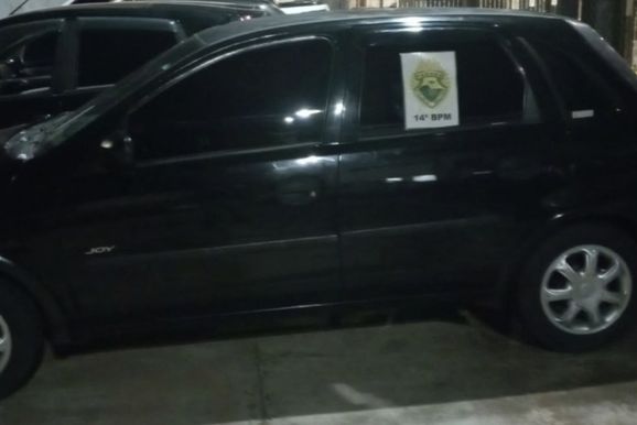 Pol&iacute;cia Militar apreende ve&iacute;culo usado em roubo agravado em Medianeira