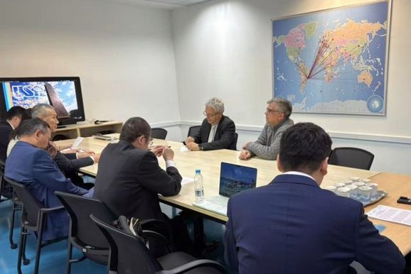 USP e universidade da China assinam acordo para criar laborat&oacute;rio aeroespacial na EESC