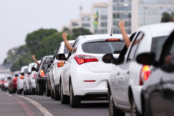 C&acirc;mara re&uacute;ne &oacute;rg&atilde;os de seguran&ccedil;a e motoristas de aplicativo em S&atilde;o Carlos