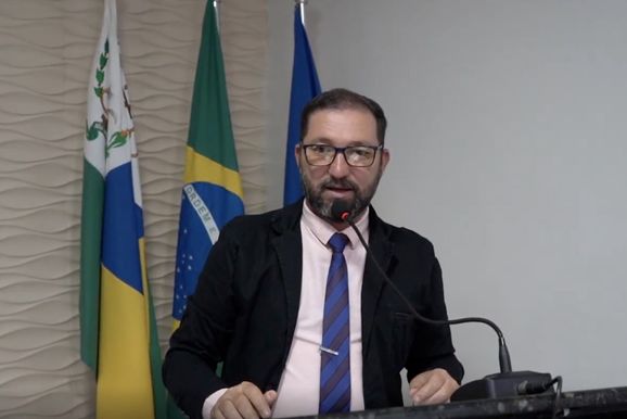 Na C&acirc;mara, Jair Topcar defende atendimento igualit&aacute;rio na zona rural de S&atilde;o Miguel