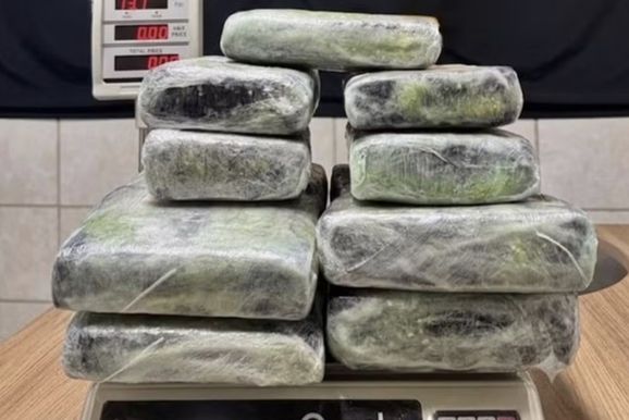 Passageira &eacute; presa ao embarcar com droga no aeroporto de Porto Velho