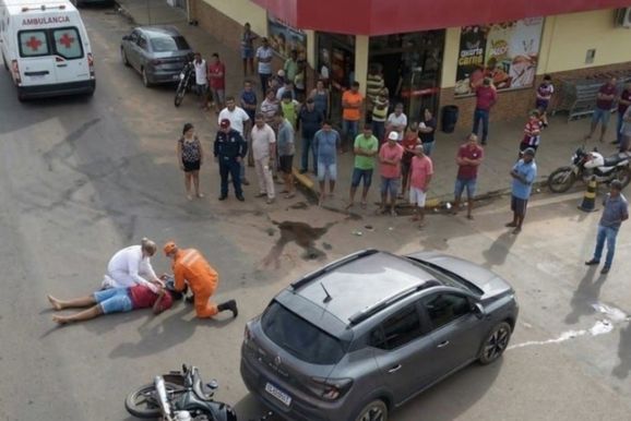Acidente em S&atilde;o Miguel do Guapor&eacute; deixa motociclista ferido