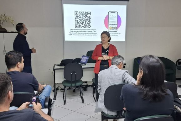 ACIAS promove treinamento sobre t&eacute;cnicas de negocia&ccedil;&atilde;o em Sumar&eacute;