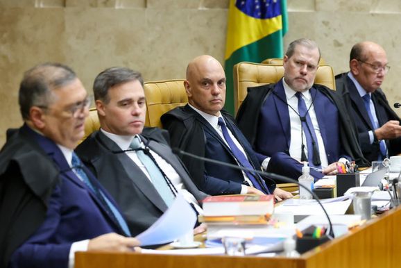 Bate-boca, pedido de vista e paralisia: O embate no STF que congelou o caso Banco Master