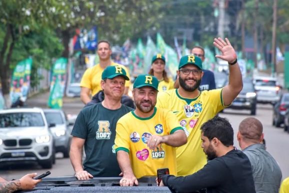 Carreata re&uacute;ne governador Tarc&iacute;sio e lideran&ccedil;as pol&iacute;ticas em Sumar&eacute;