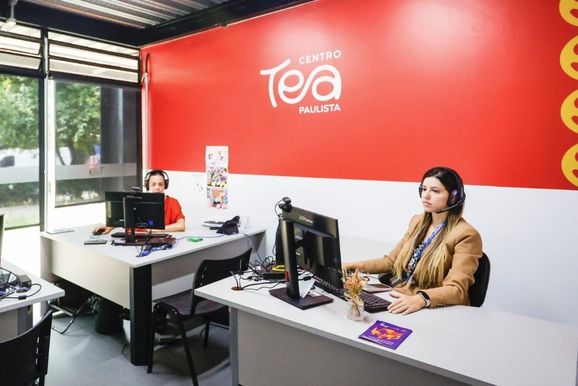 Centro TEA Paulista lan&ccedil;a telefone 0800 com atendimento 24 horas para fam&iacute;lias