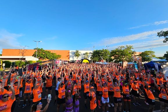 Corrida re&uacute;ne adultos e crian&ccedil;as em Sumar&eacute; no dia 15 de novembro