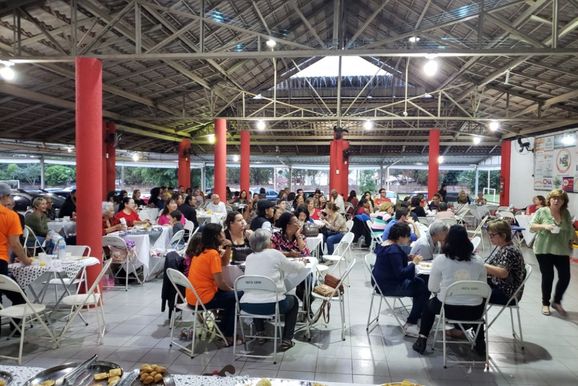 ONG Viralatinhas realiza 11&ordm; Ch&aacute; Au Au neste s&aacute;bado em Sumar&eacute;