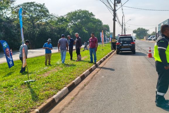 Prefeitura de Sumar&eacute; implanta novo retorno na Avenida Mineko Ito (estrada do Barreiro)